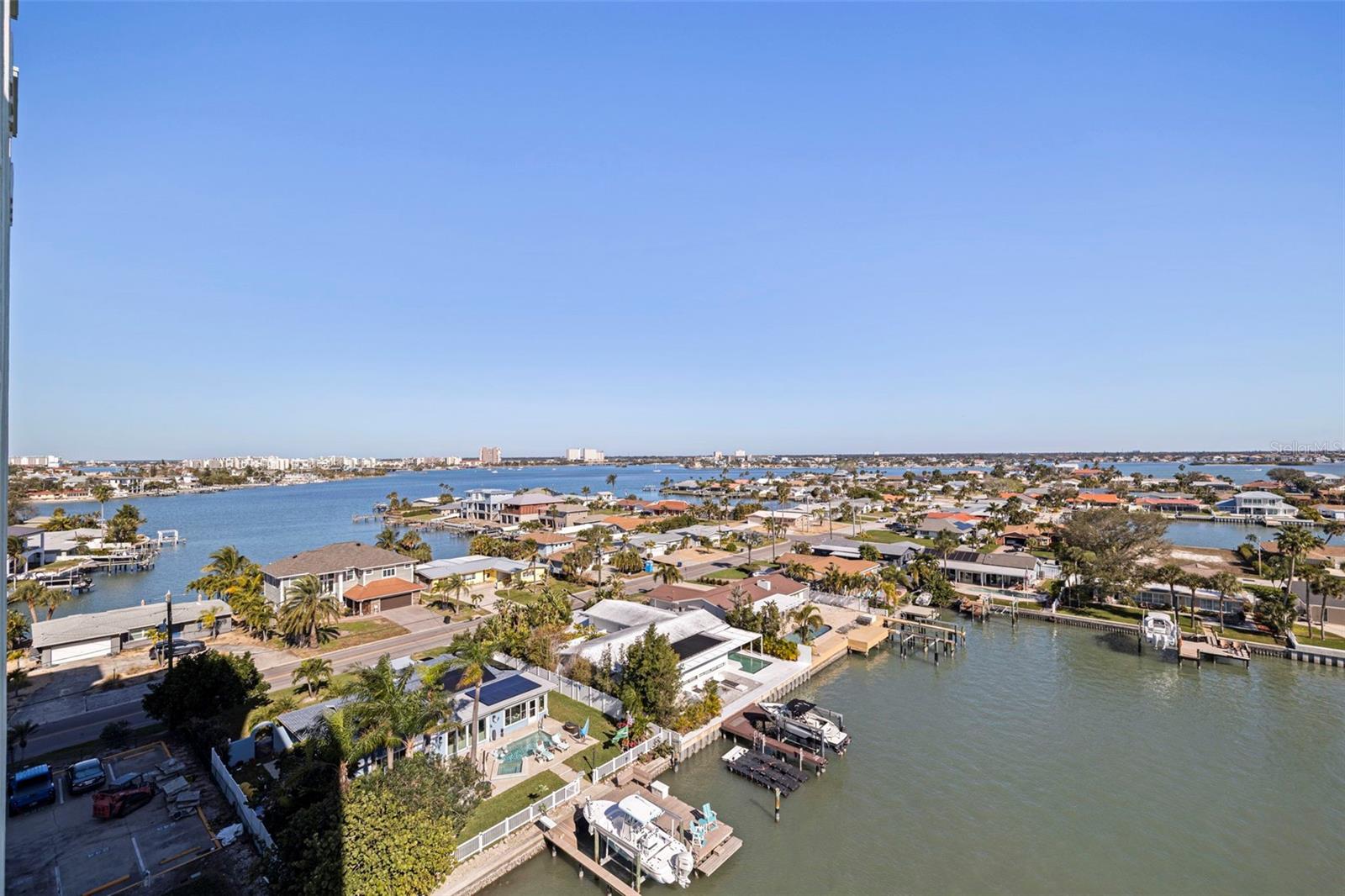 Image 15 of 45 For 420 64th Avenue 903