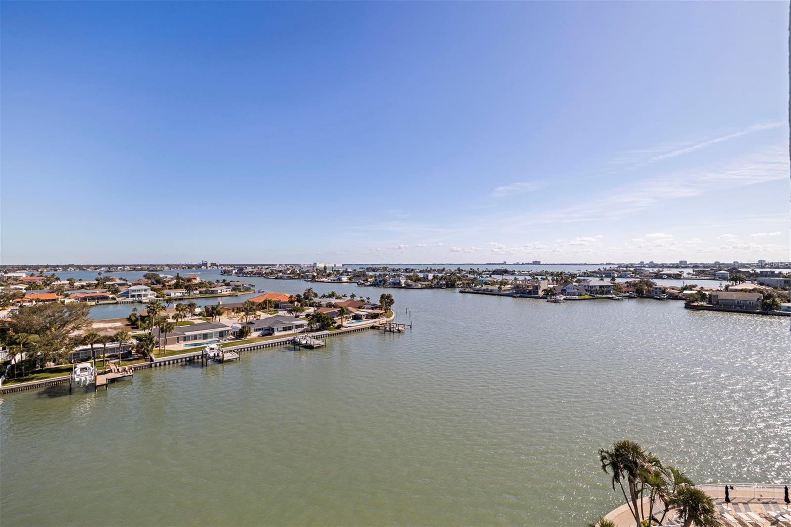 Image 17 of 45 For 420 64th Avenue 903