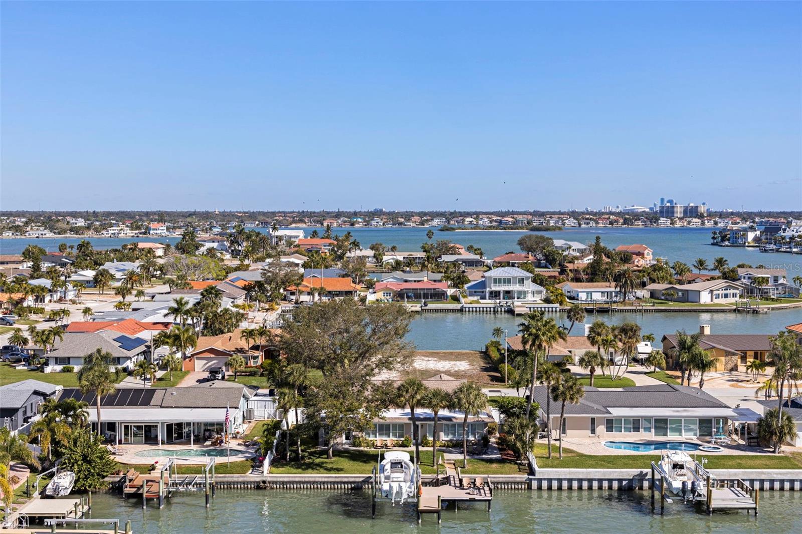 Image 18 of 45 For 420 64th Avenue 903