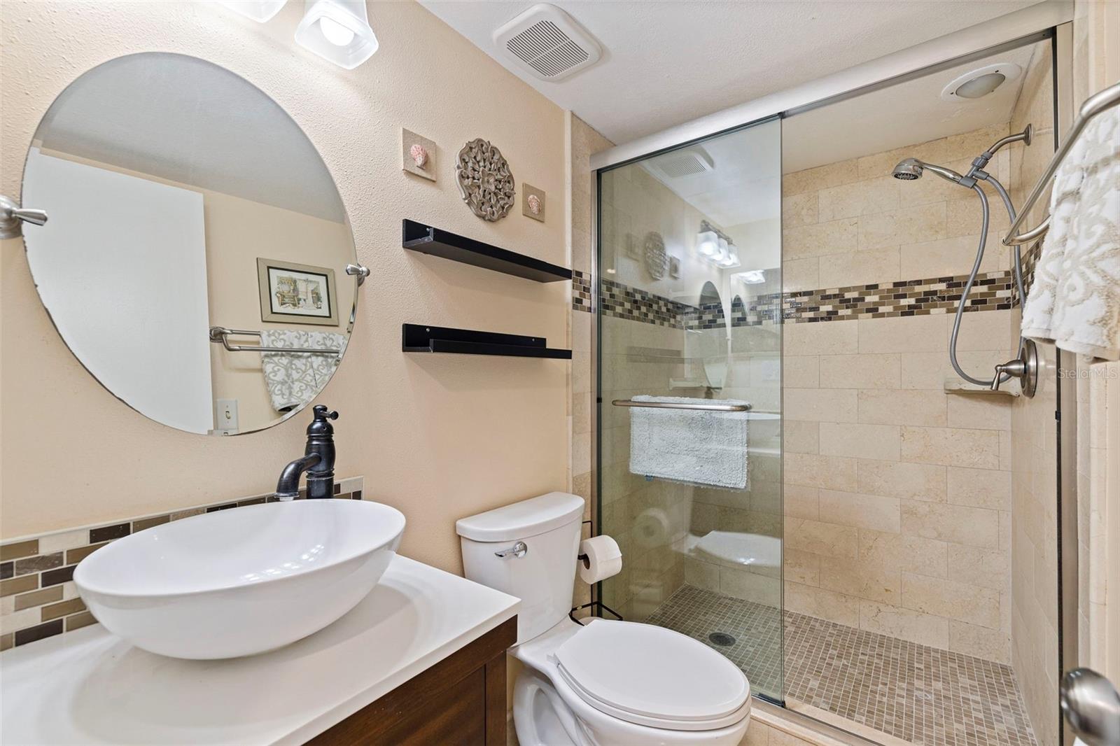 Image 32 of 45 For 420 64th Avenue 903