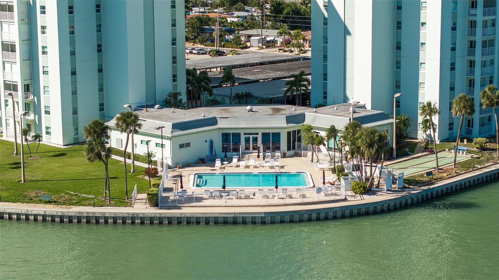 Image 35 of 45 For 420 64th Avenue 903