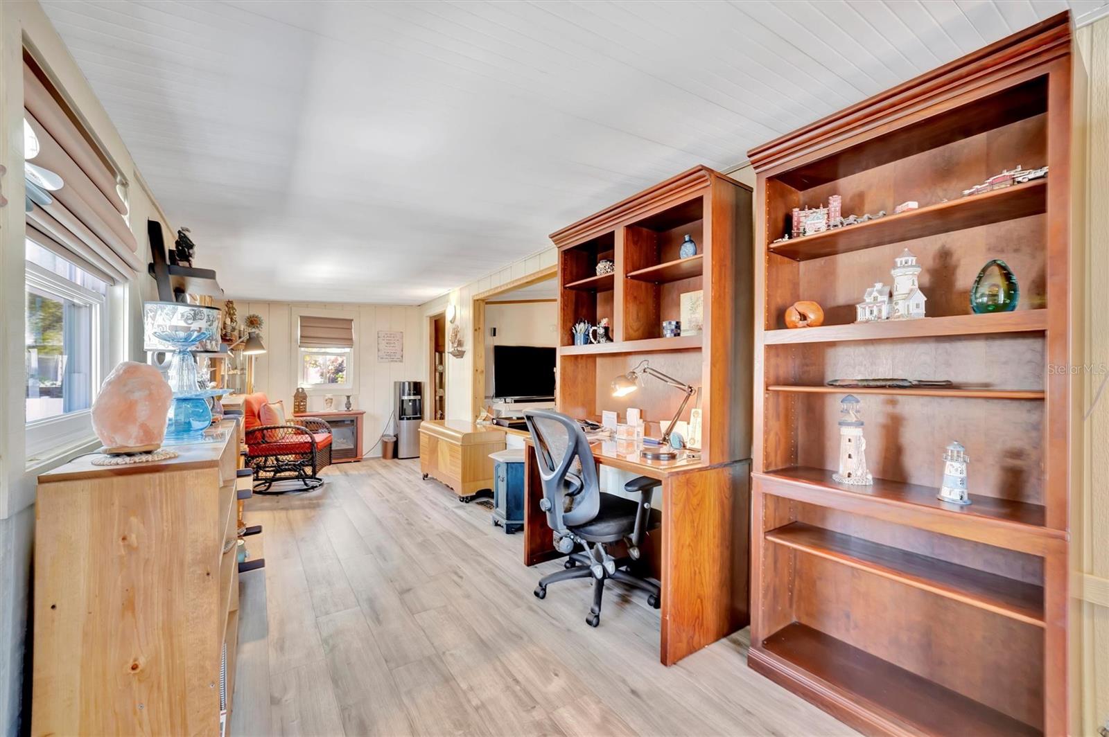 Image 14 of 41 For 328 Port Royal Lane