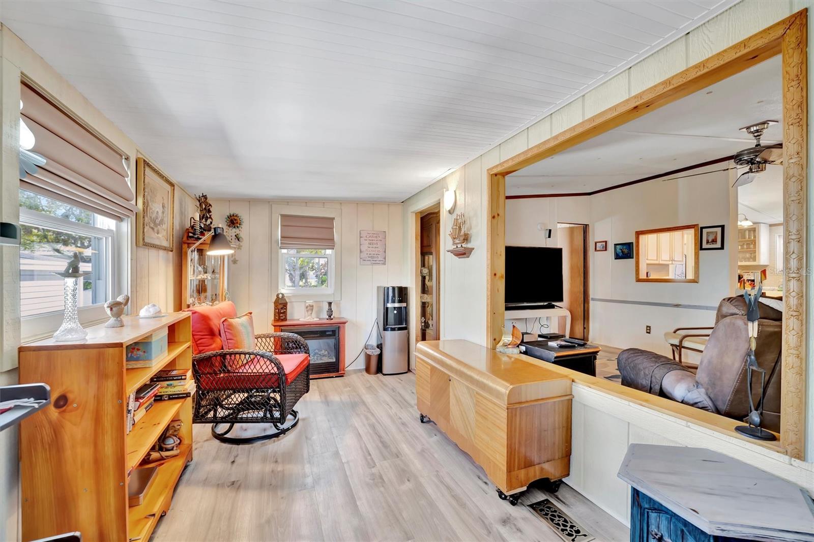 Image 15 of 41 For 328 Port Royal Lane