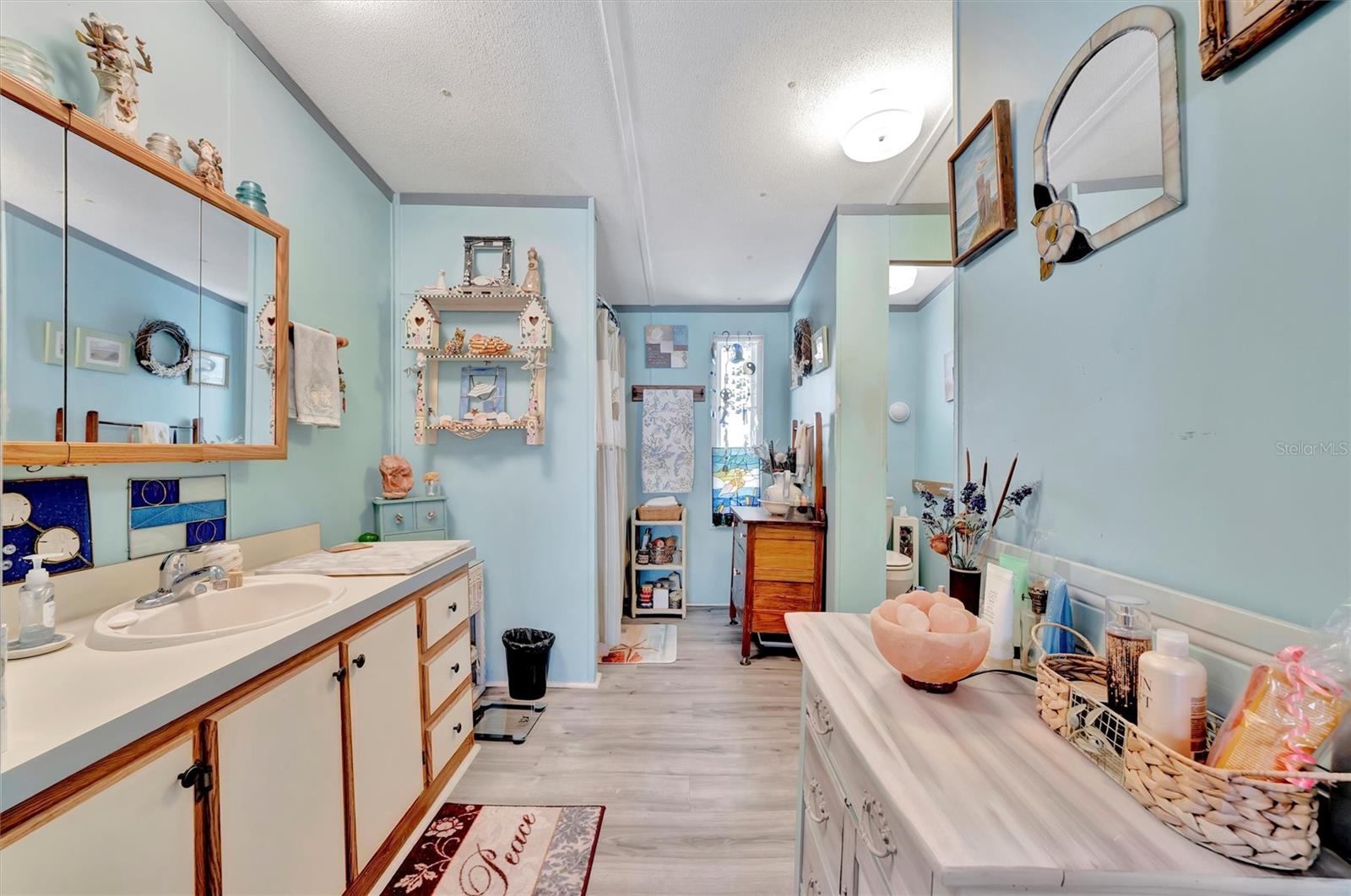 Image 18 of 41 For 328 Port Royal Lane