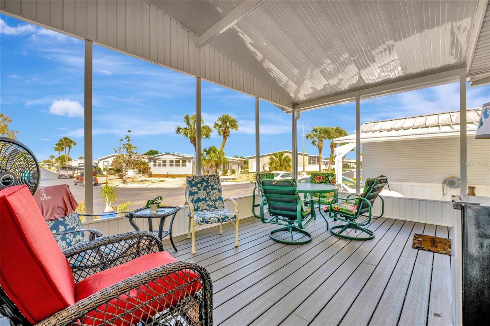 Image 33 of 41 For 328 Port Royal Lane