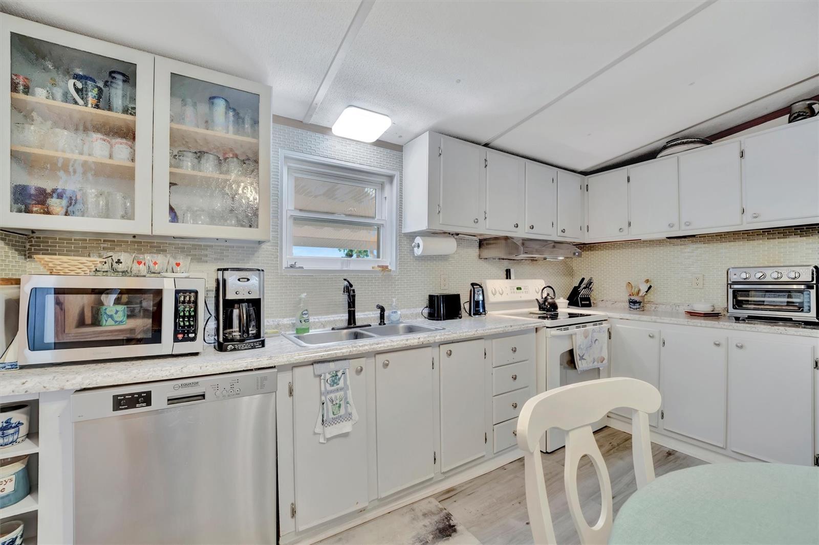 Image 8 of 41 For 328 Port Royal Lane