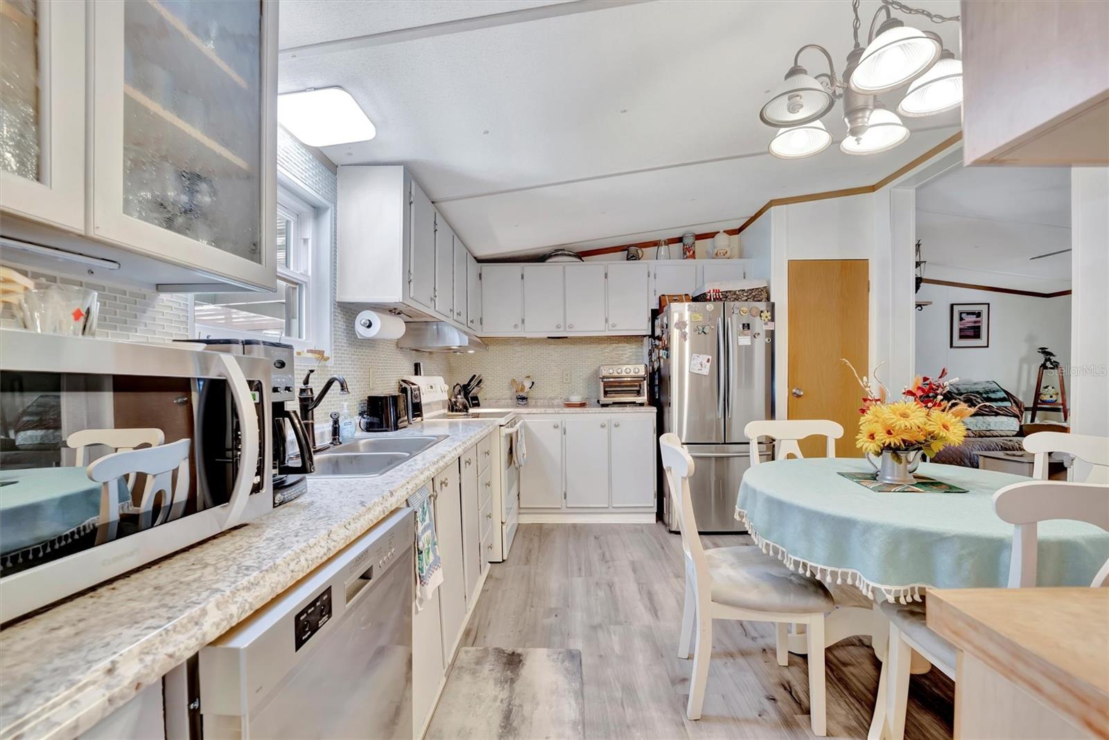 Image 9 of 41 For 328 Port Royal Lane