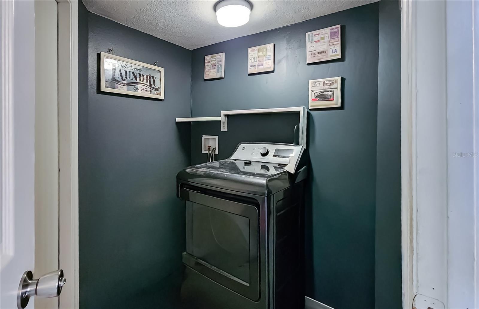 Image 16 of 22 For 3041 Barrymore Court