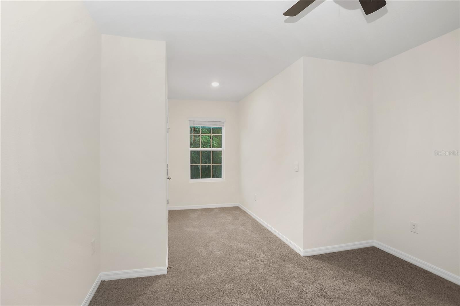 Image 15 of 33 For 32859 Pez Landing Lane