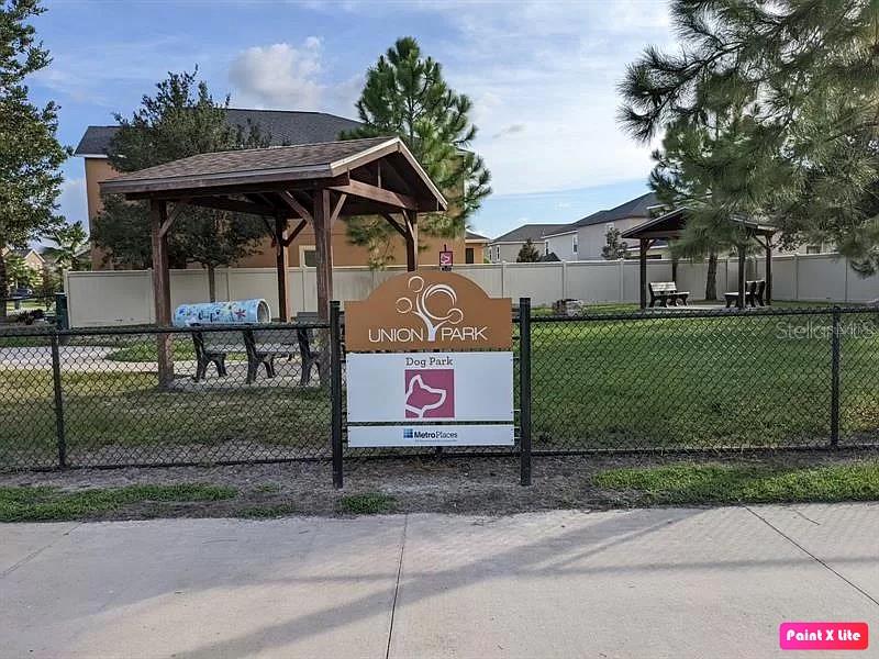 Image 27 of 33 For 32859 Pez Landing Lane