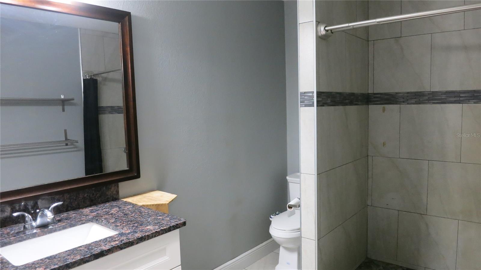 Image 24 of 52 For 7432 Oakvista Circle