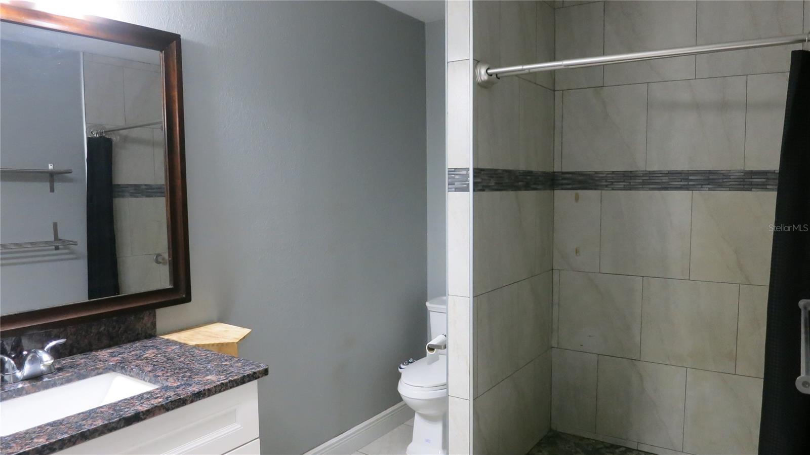 Image 27 of 52 For 7432 Oakvista Circle