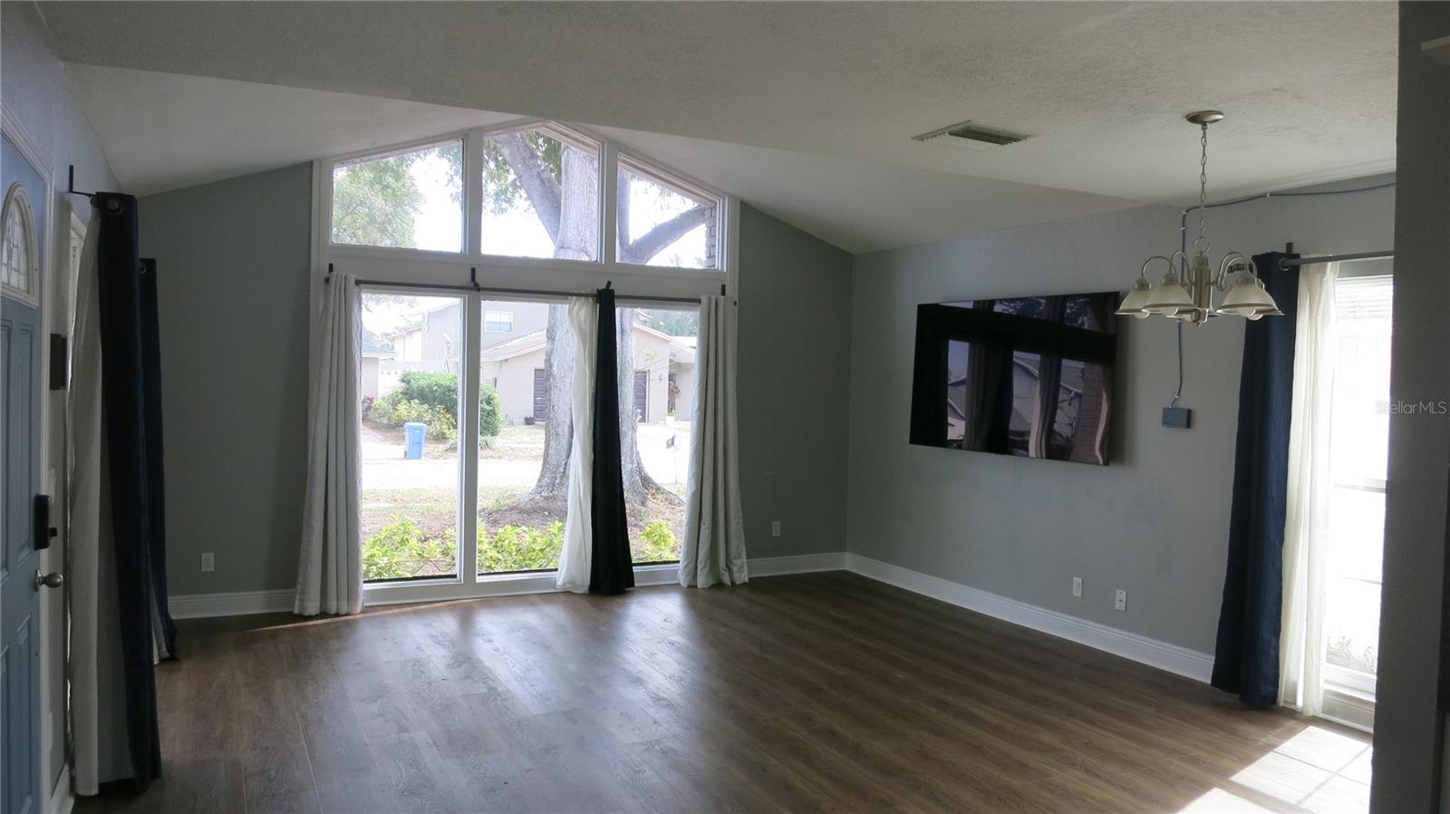 Image 47 of 52 For 7432 Oakvista Circle