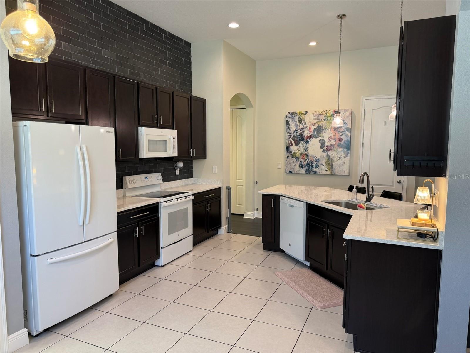 Image 6 of 30 For 12142 Creek Preserve Drive