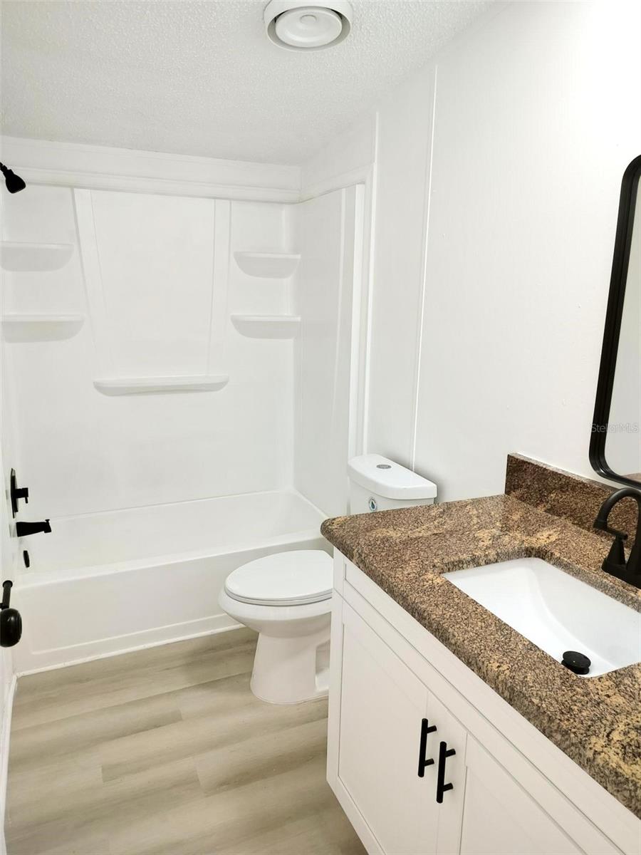 Image 17 of 26 For 4209 Loury Drive