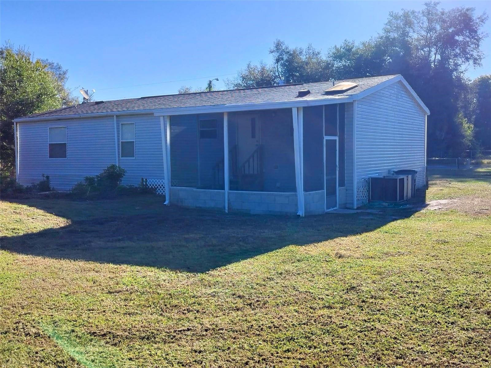 Image 20 of 26 For 4209 Loury Drive