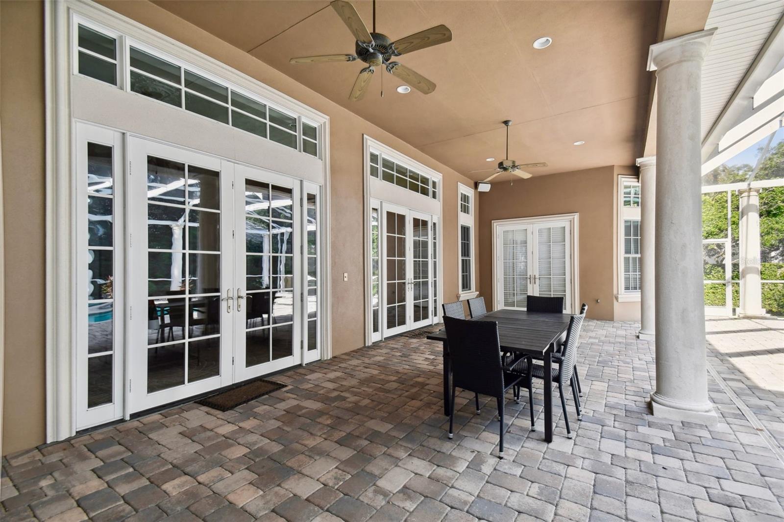 Listing photo id 47 for 704 Berrocales De Avila