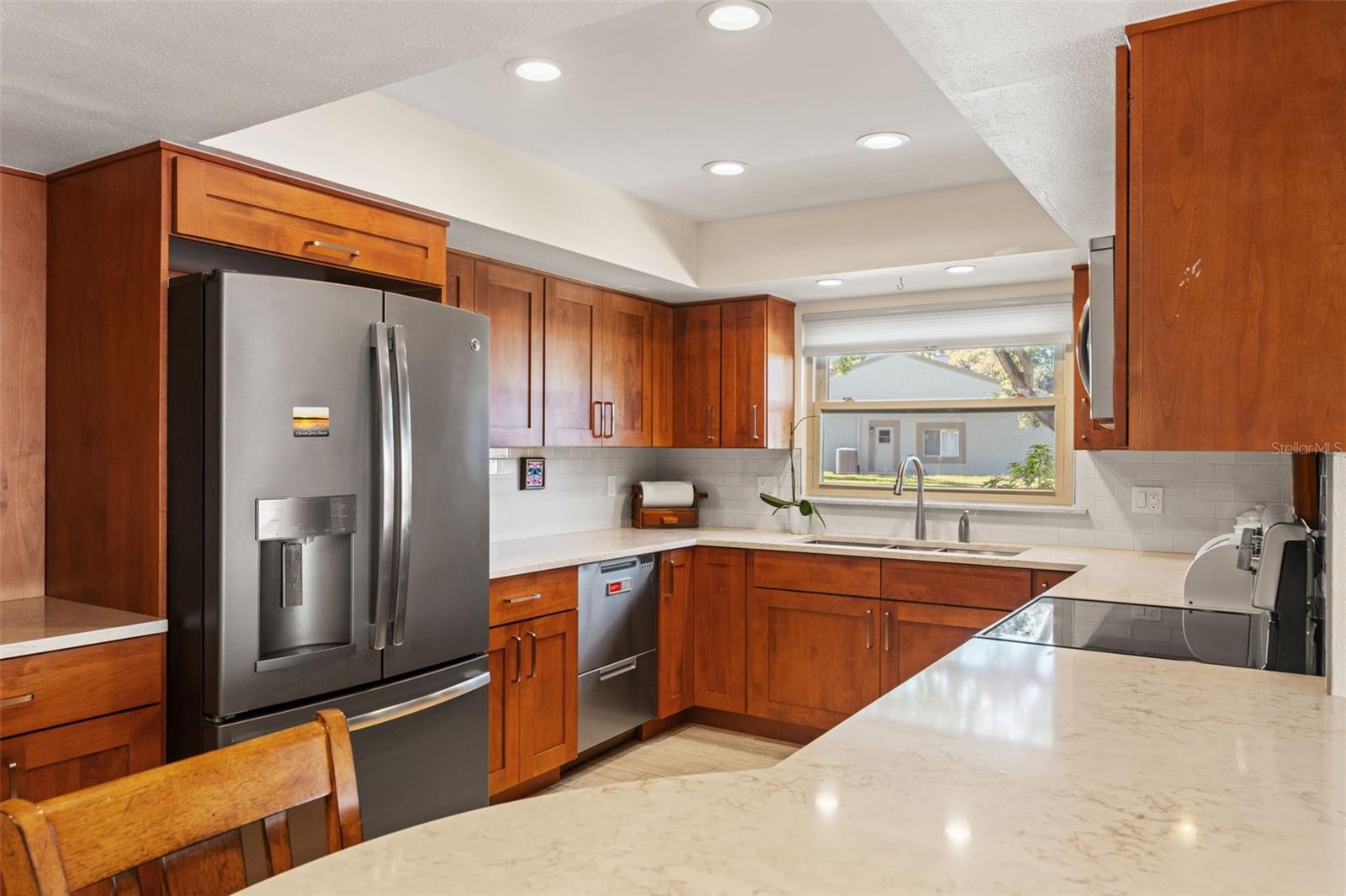 Image 23 of 64 For 2659 Diamond Head Drive N