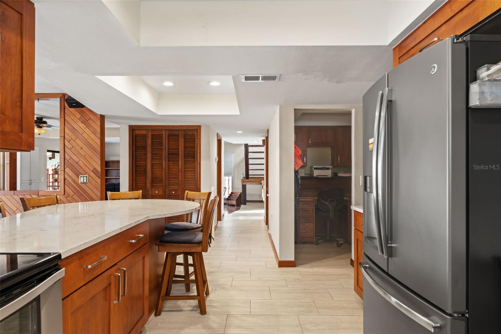 Image 24 of 64 For 2659 Diamond Head Drive N