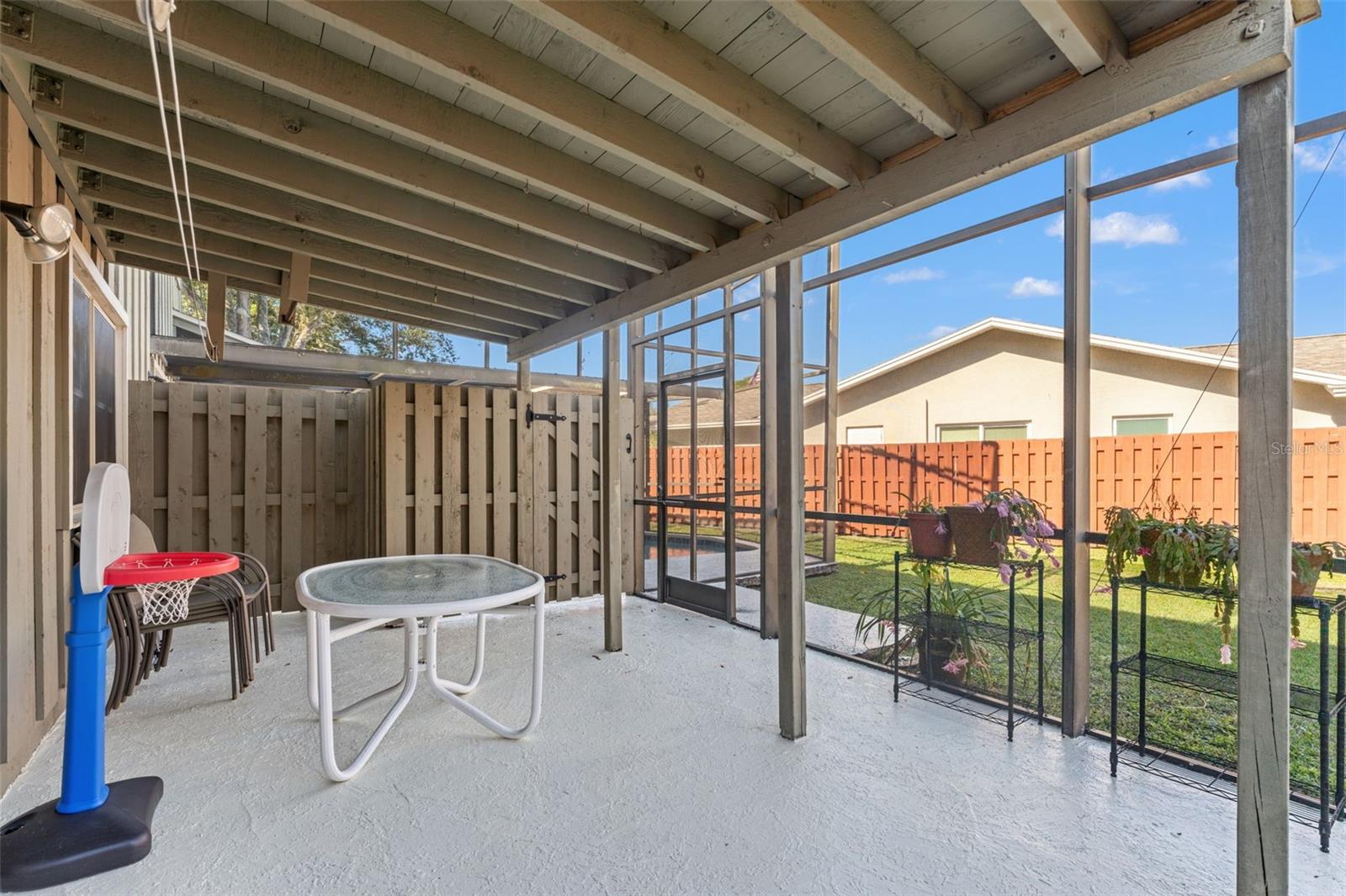 Image 30 of 64 For 2659 Diamond Head Drive N