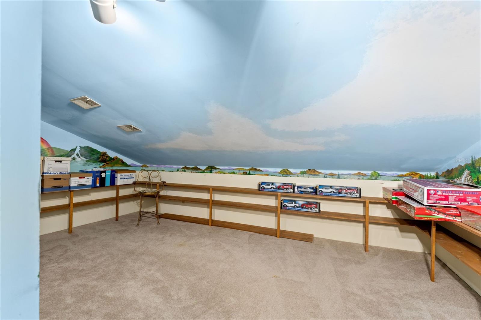 Image 55 of 64 For 2659 Diamond Head Drive N