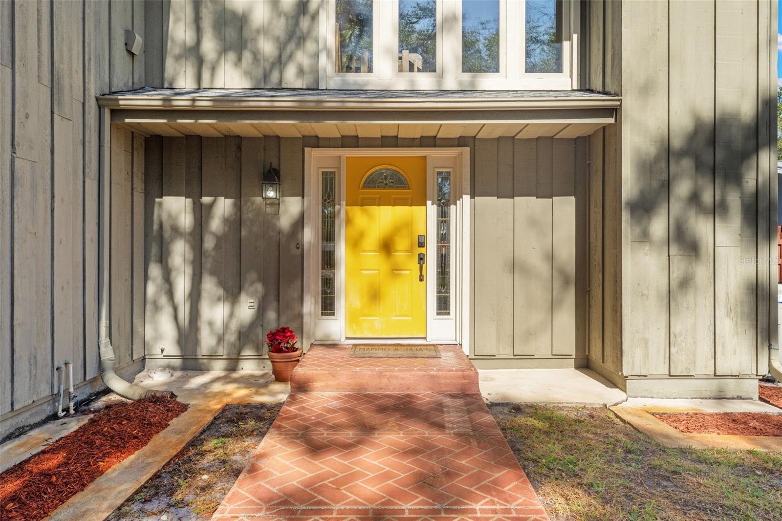 Image 7 of 64 For 2659 Diamond Head Drive N