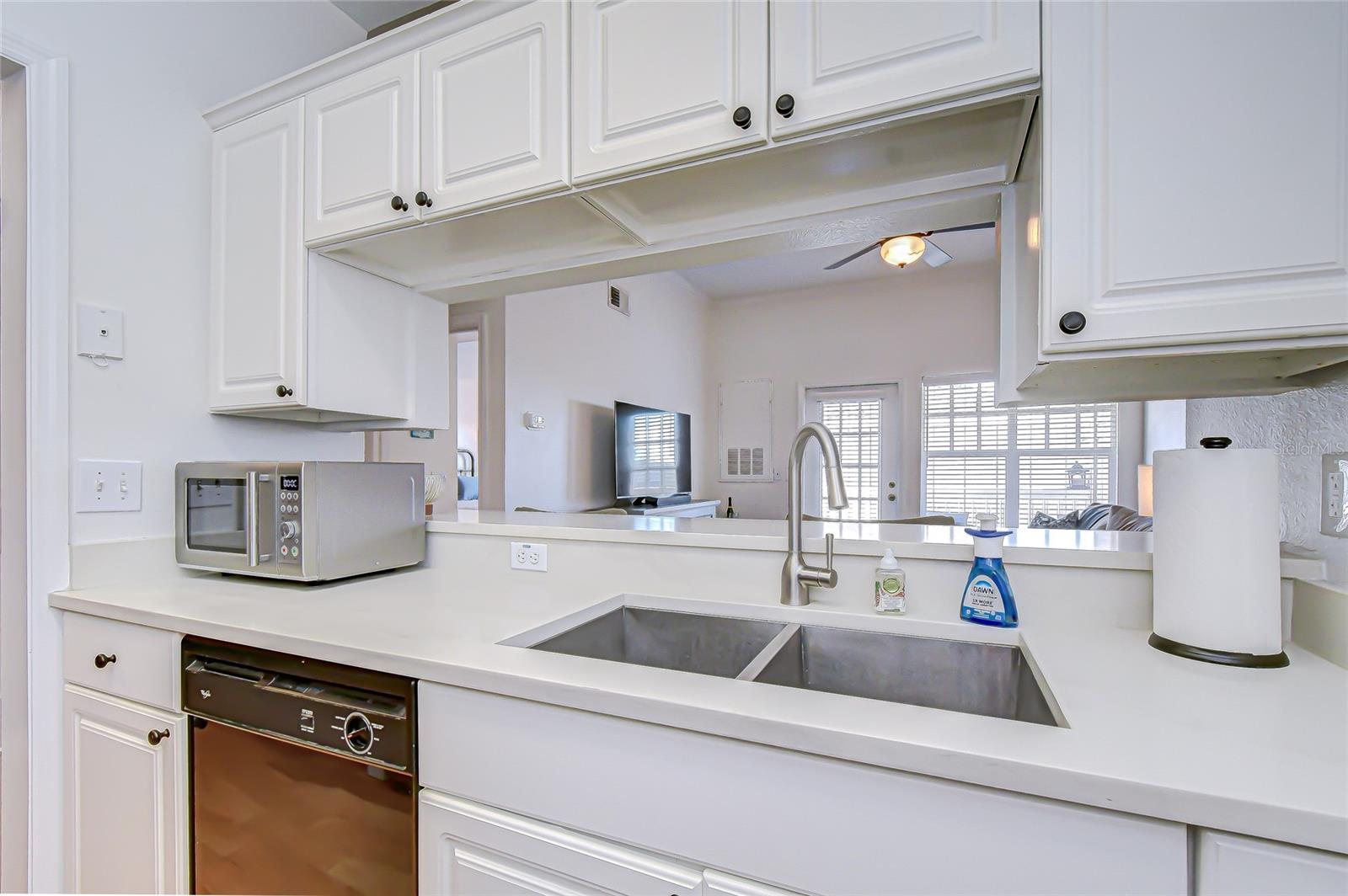 Image 12 of 83 For 800 Dakota Avenue 404