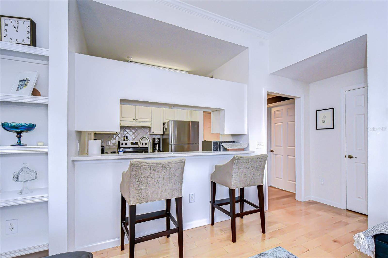 Image 16 of 83 For 800 Dakota Avenue 404