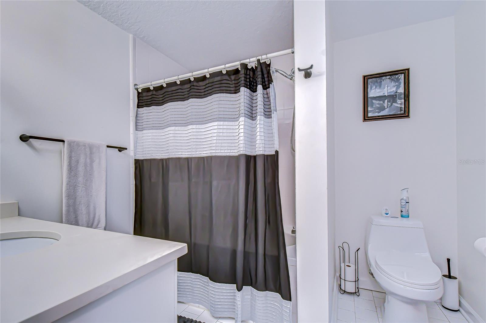 Image 39 of 83 For 800 Dakota Avenue 404