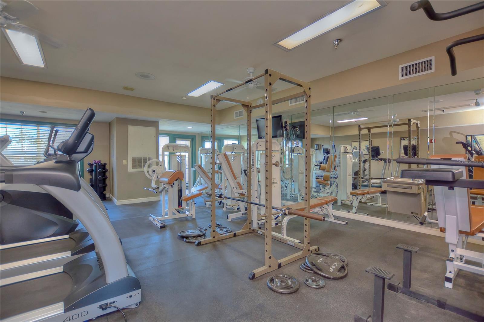 Image 44 of 83 For 800 Dakota Avenue 404