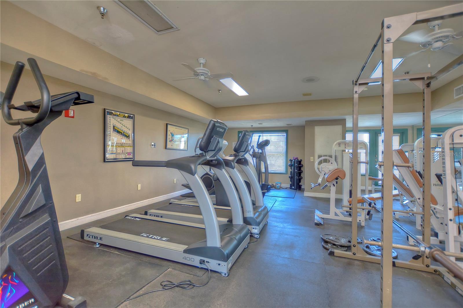 Image 45 of 83 For 800 Dakota Avenue 404