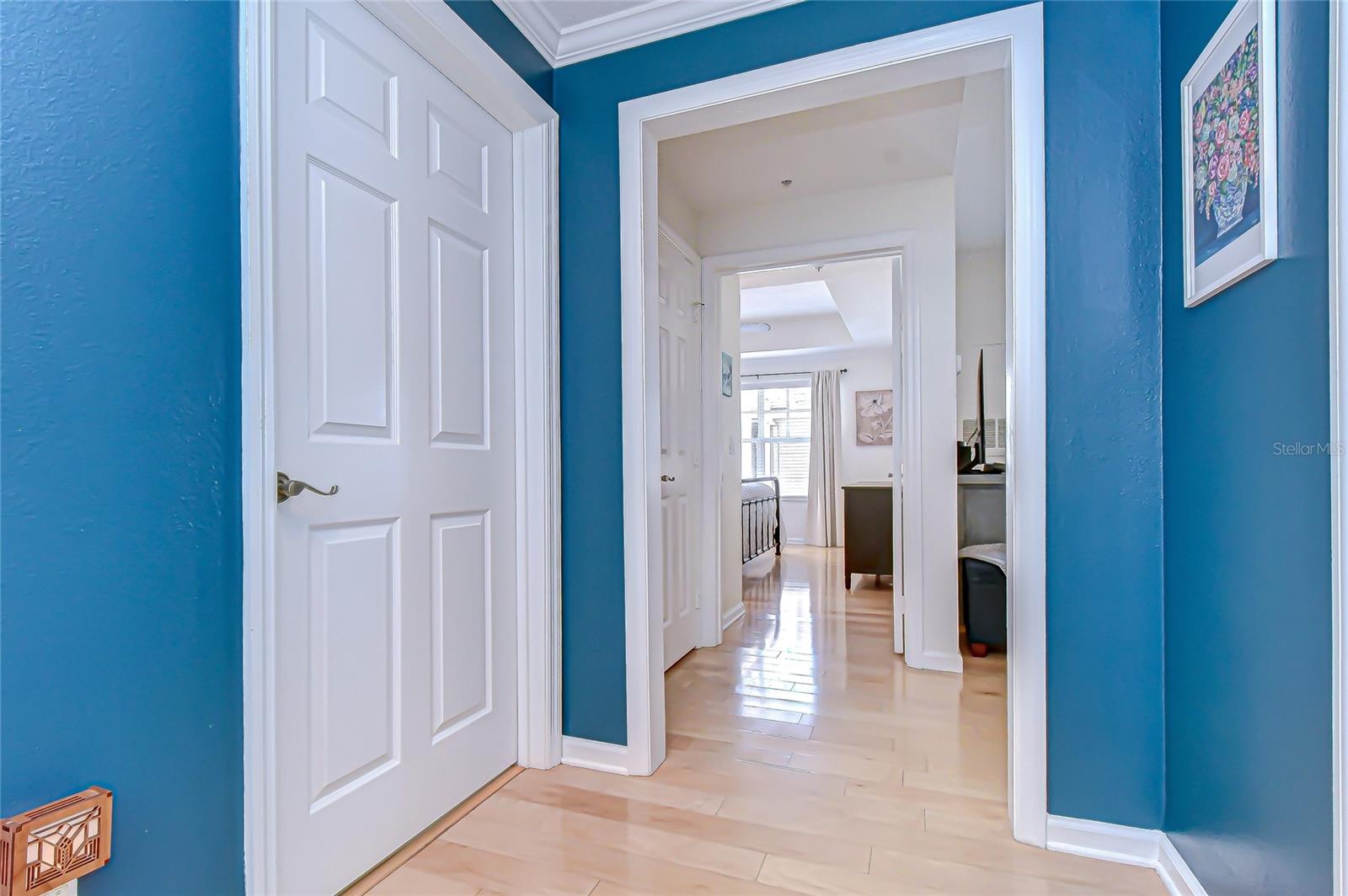 Image 9 of 83 For 800 Dakota Avenue 404