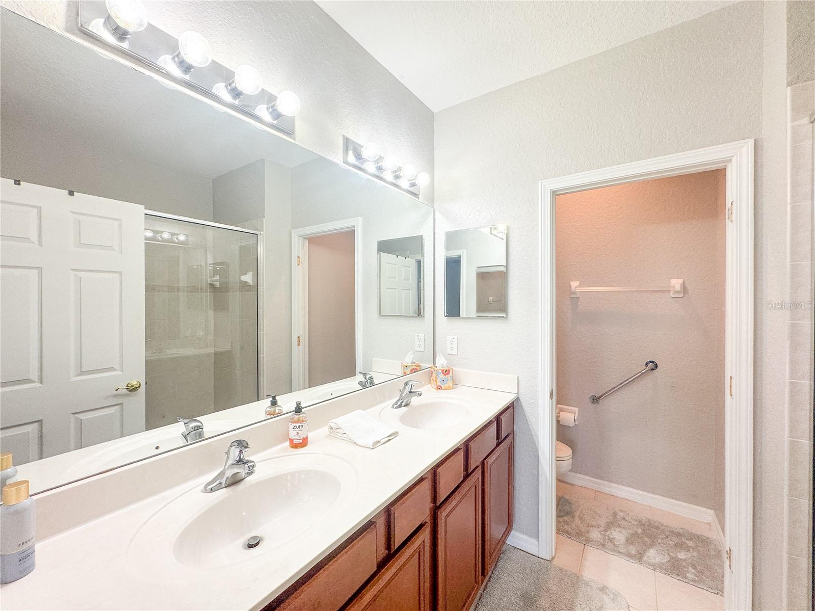 Image 11 of 24 For 27010 Cool Stream Lane