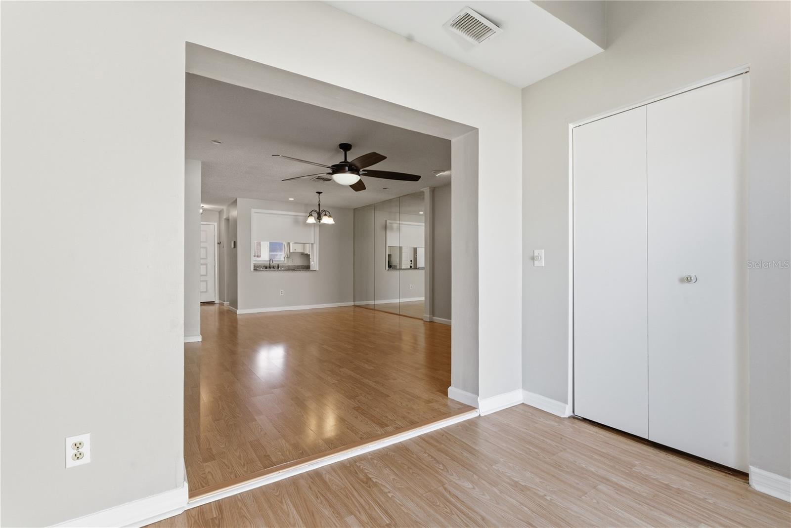 Image 11 of 38 For 4003 Cypress Willow Court