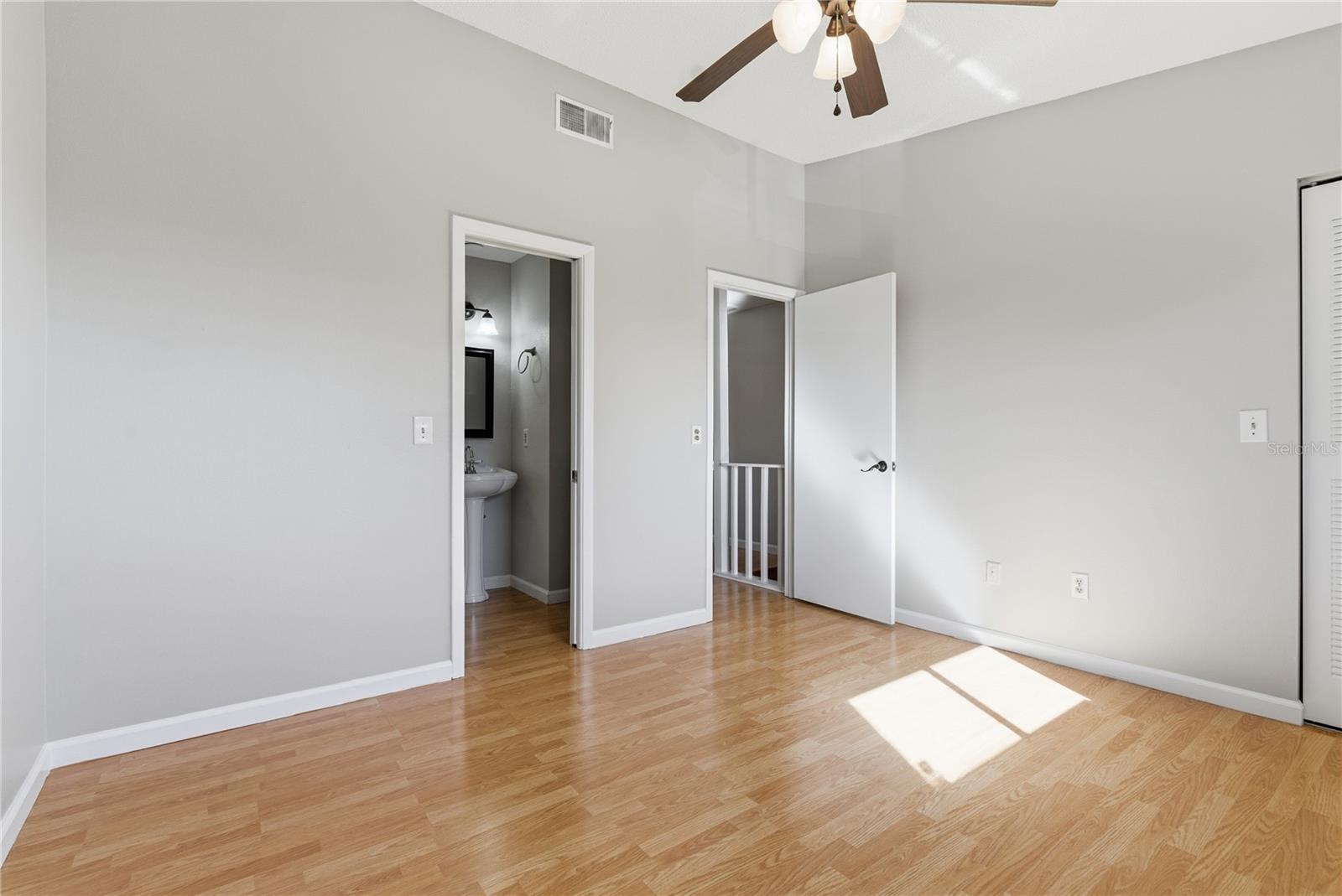 Image 18 of 38 For 4003 Cypress Willow Court