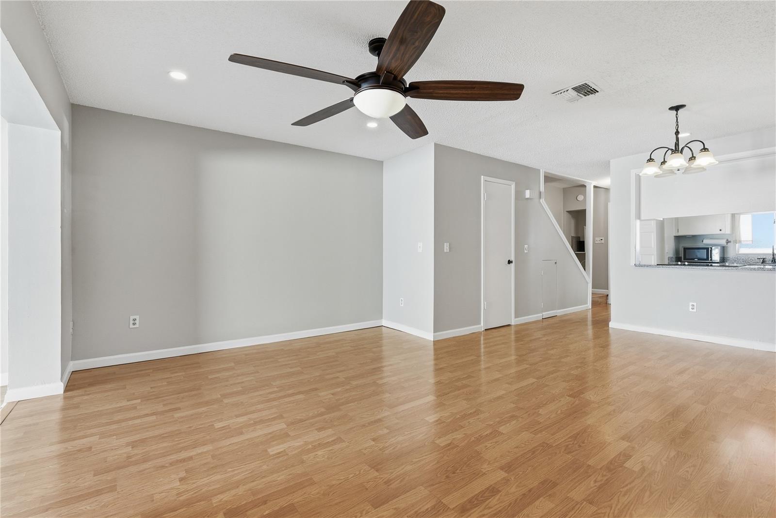 Image 7 of 38 For 4003 Cypress Willow Court