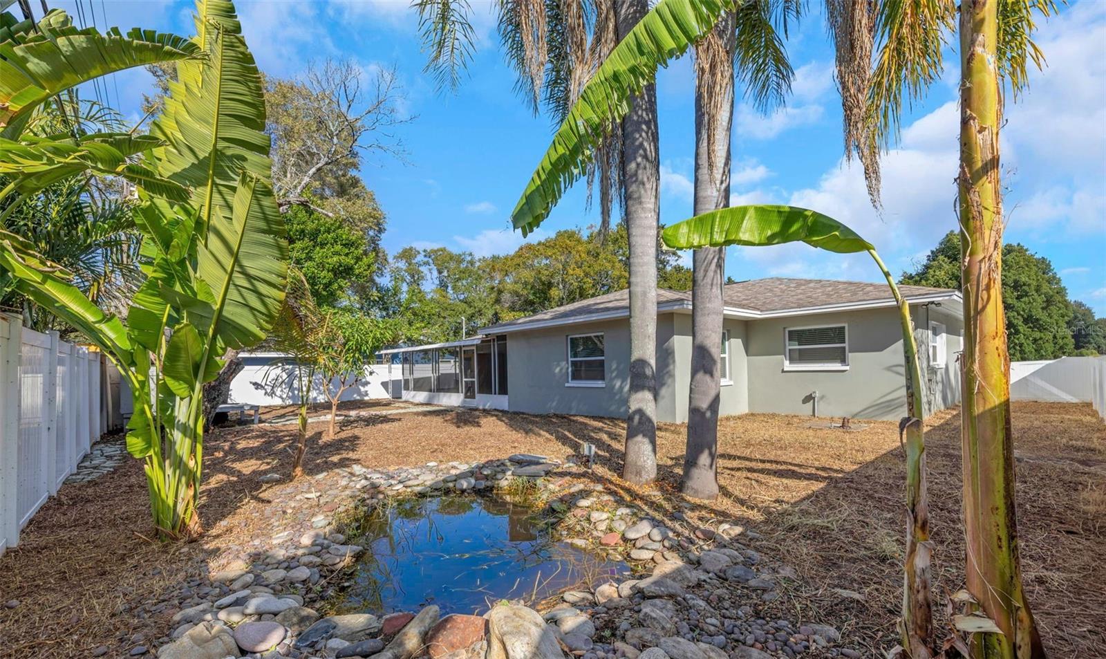 Image 28 of 29 For 1010 Emerson Drive