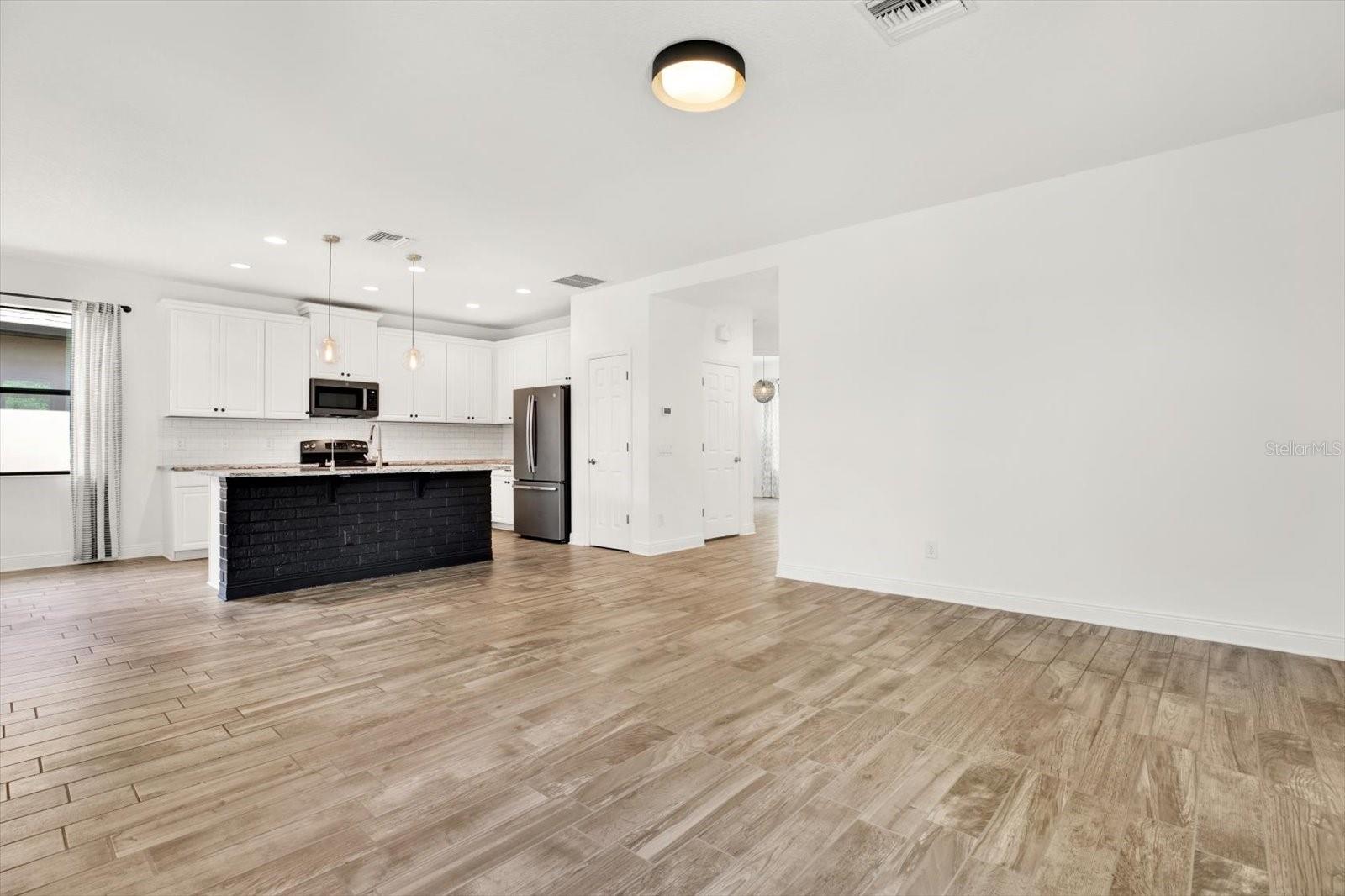 Image 14 of 45 For 3023 Riders Pass