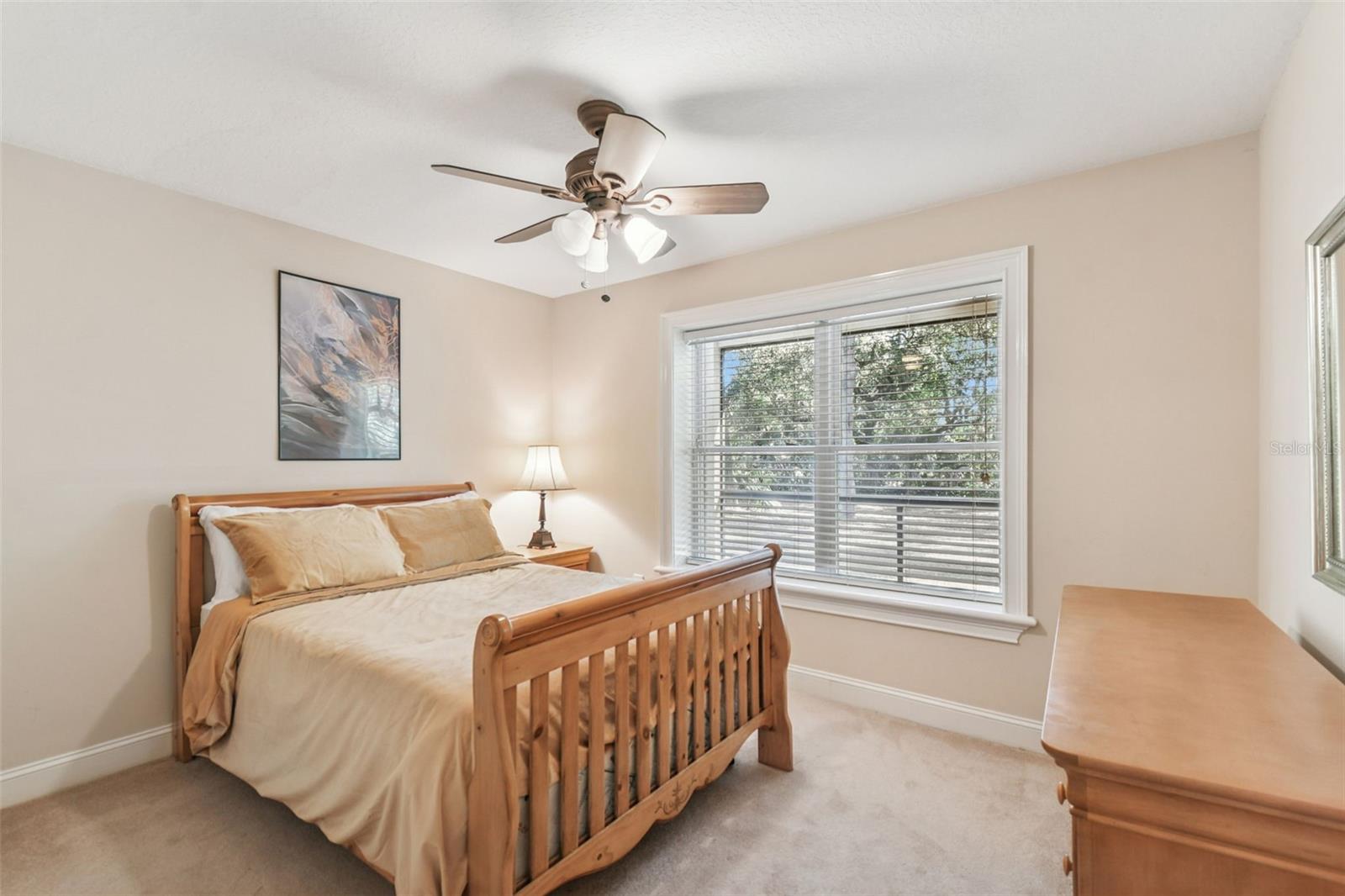 Image 26 of 46 For 12715 Linda Drive