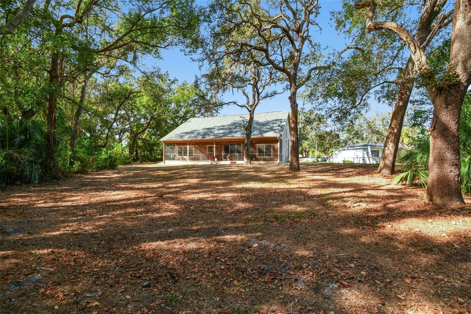 Image 41 of 46 For 12715 Linda Drive