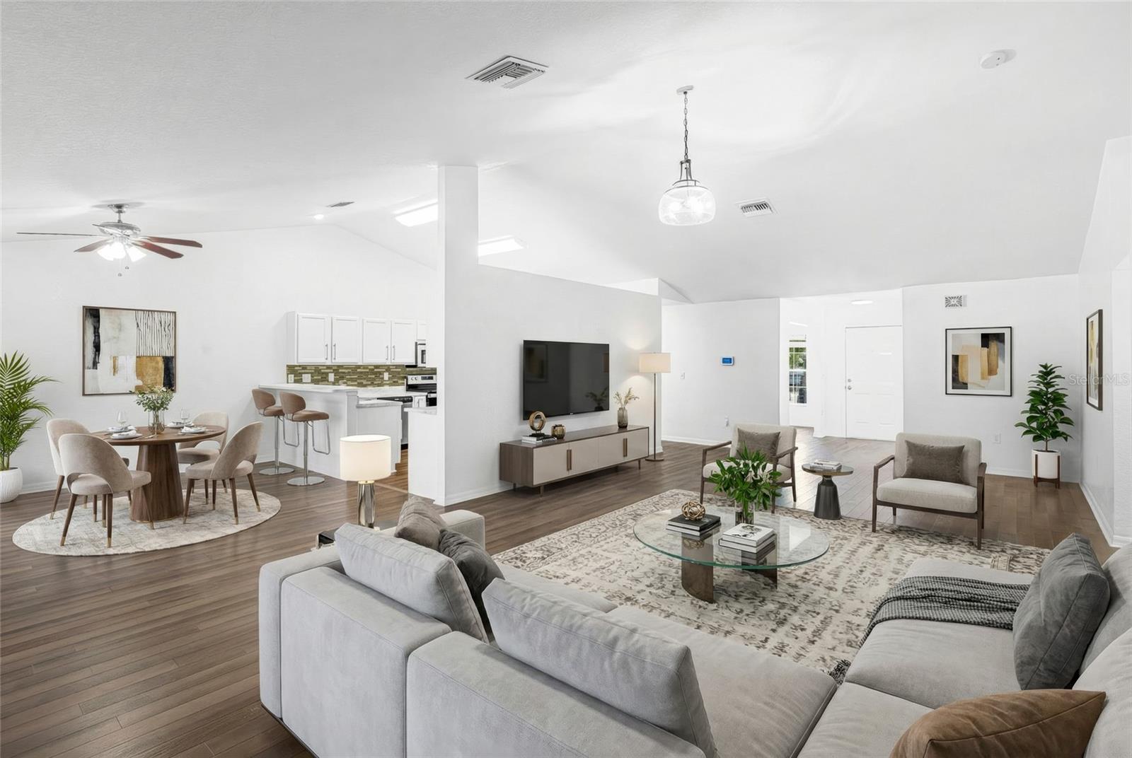 Image 13 of 71 For 418 Windermere Drive