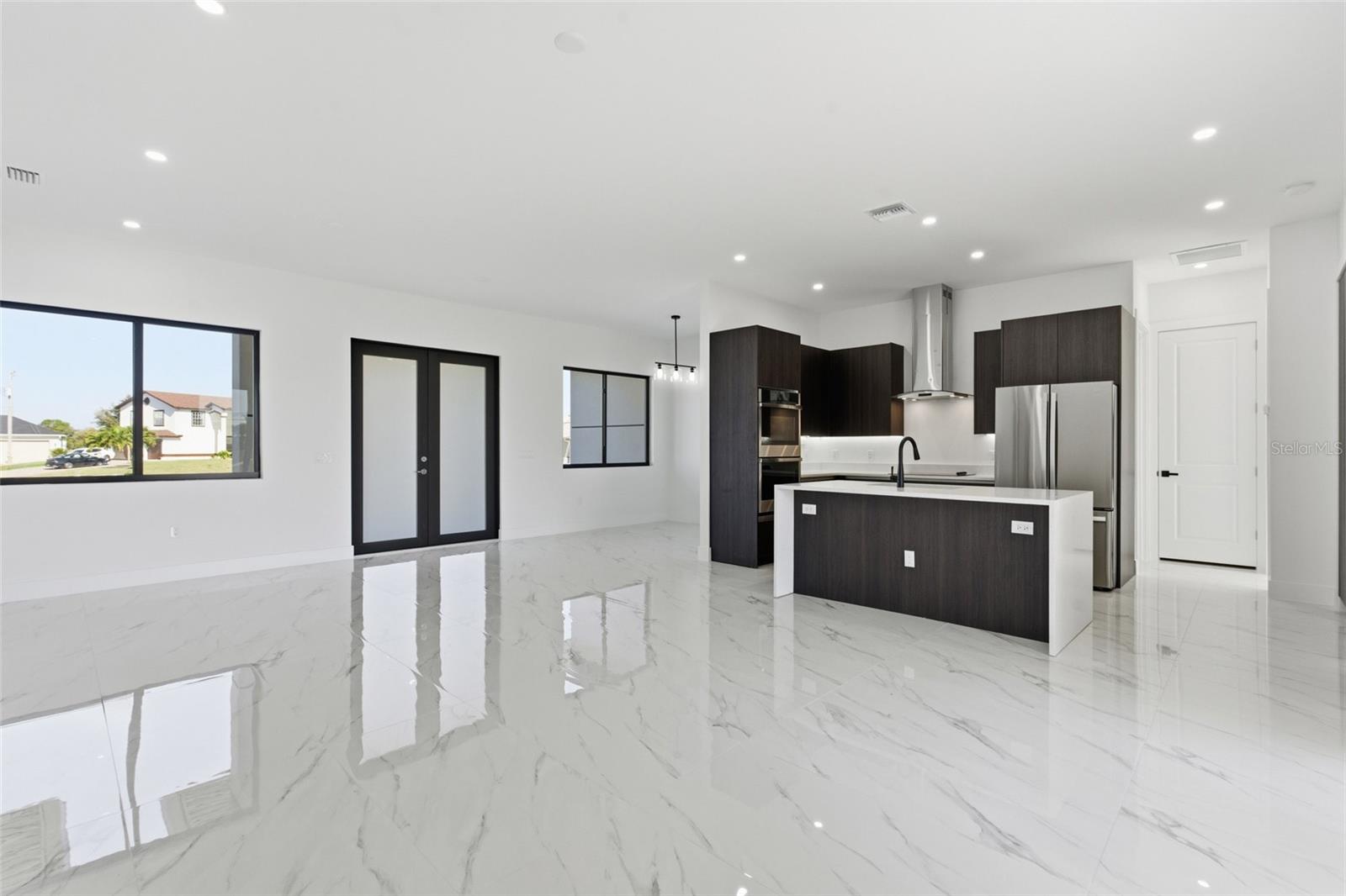 Image 21 of 71 For 2626 15th Street