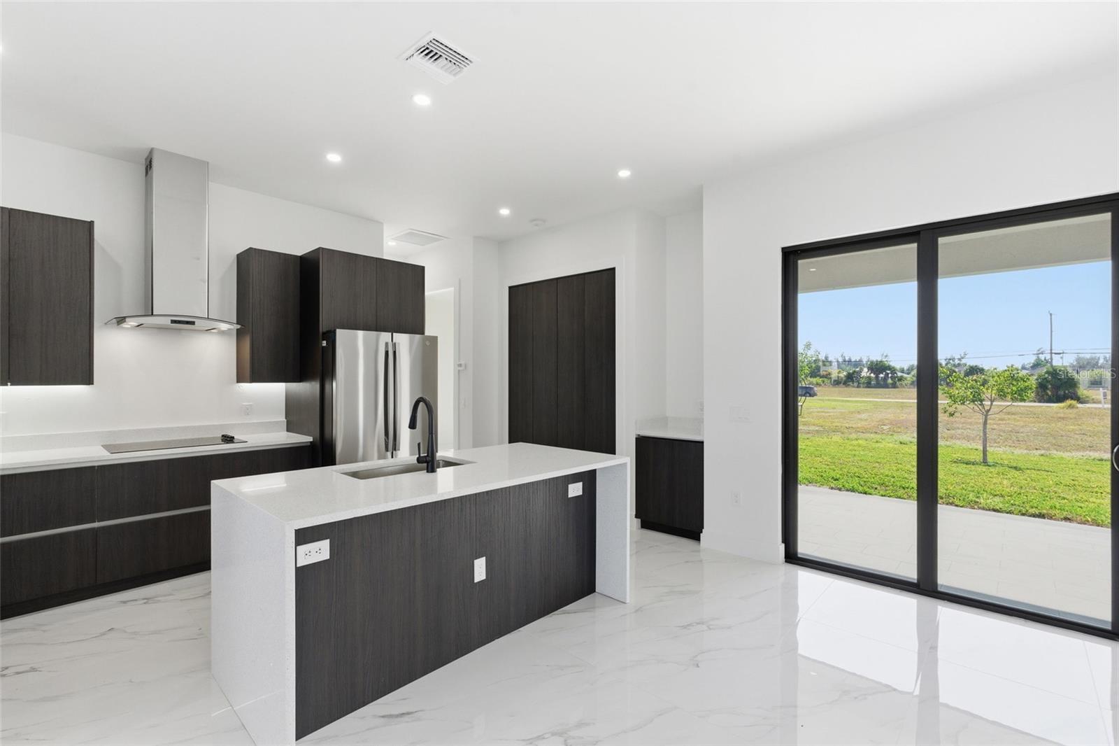 Image 25 of 71 For 2626 15th Street