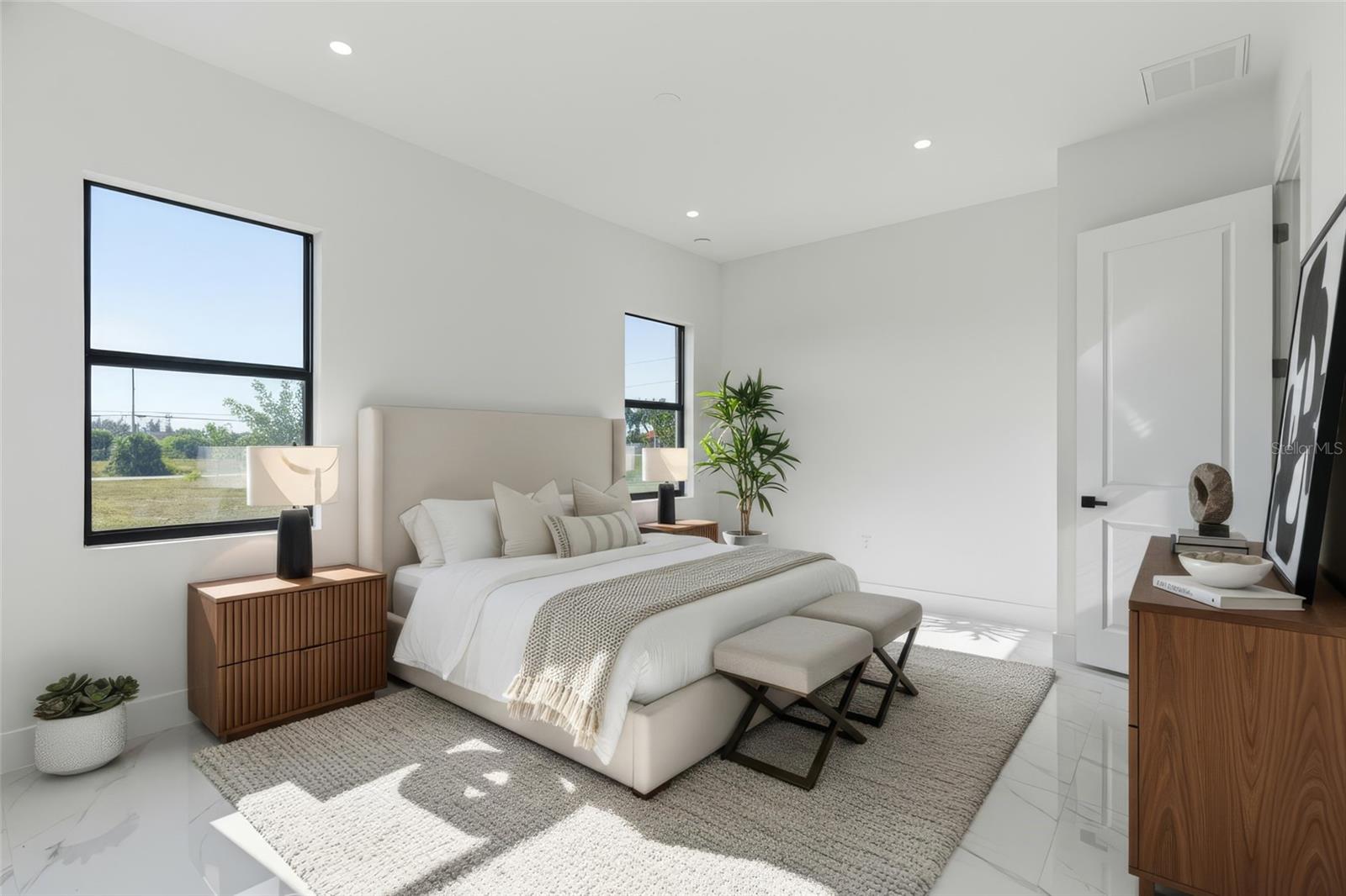 Image 33 of 71 For 2626 15th Street