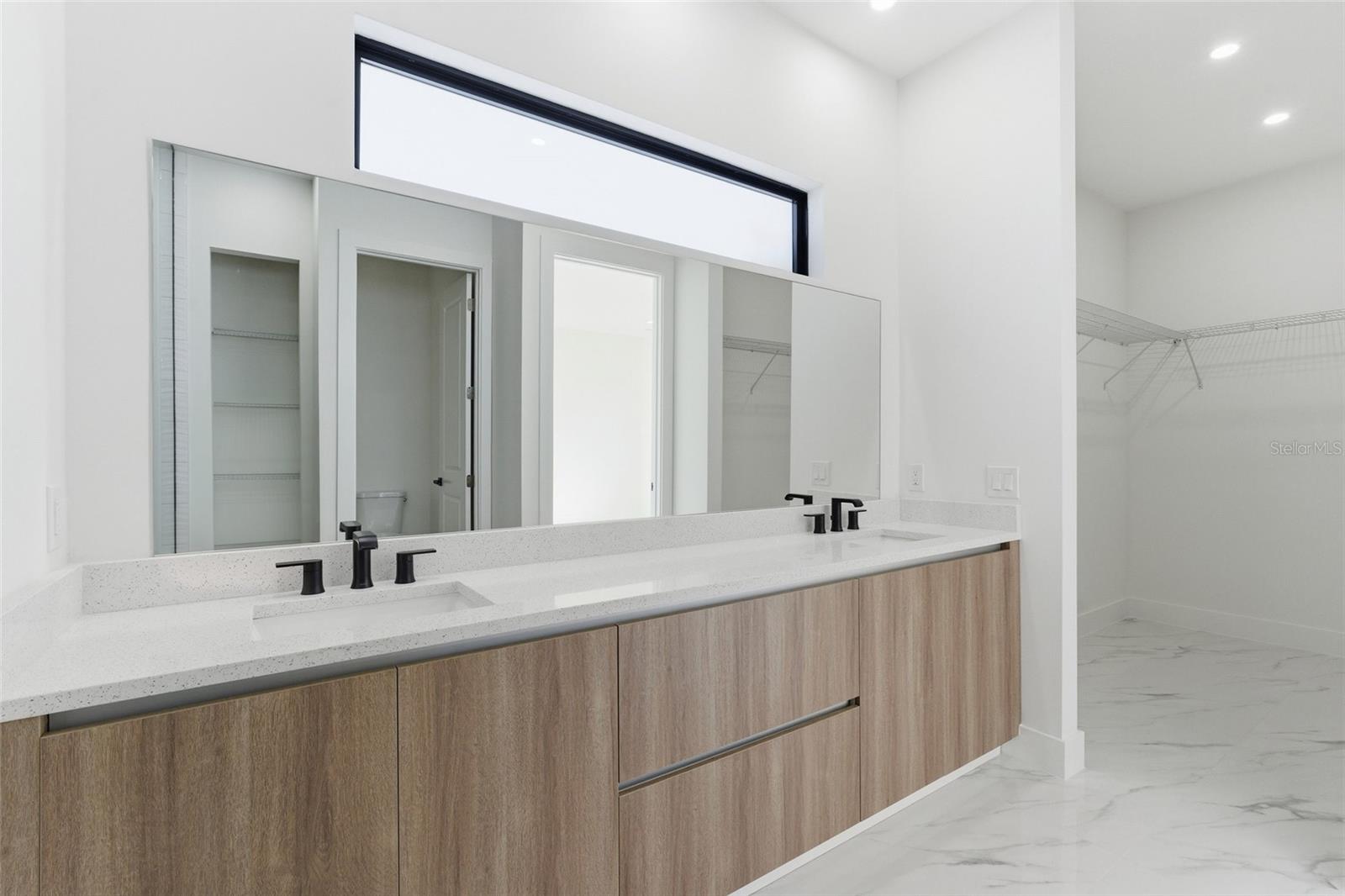 Image 42 of 71 For 2626 15th Street