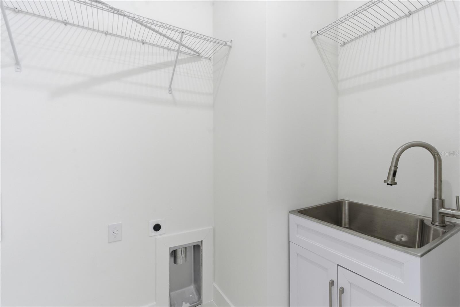 Image 52 of 71 For 2626 15th Street