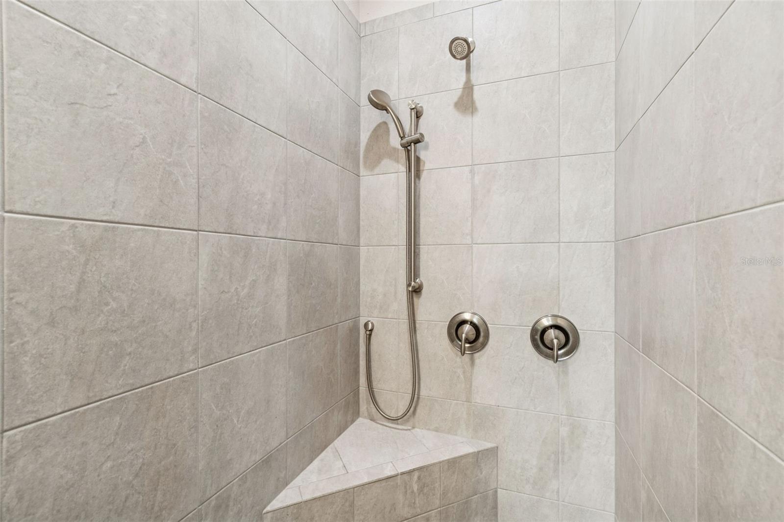 Image 19 of 70 For 345 Villa Corte Drive