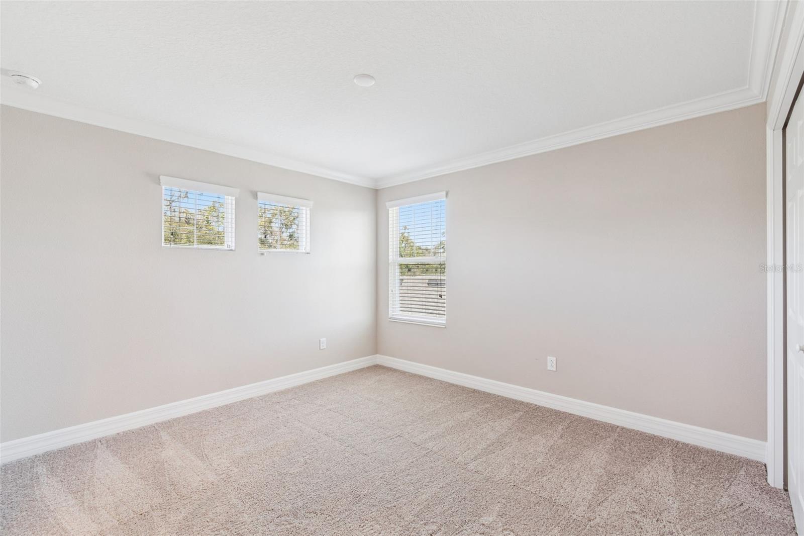 Image 24 of 70 For 345 Villa Corte Drive