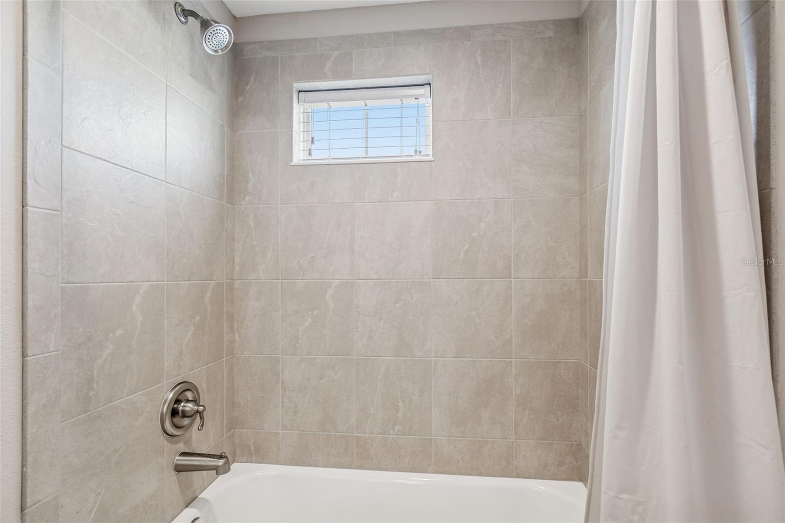 Image 33 of 70 For 345 Villa Corte Drive