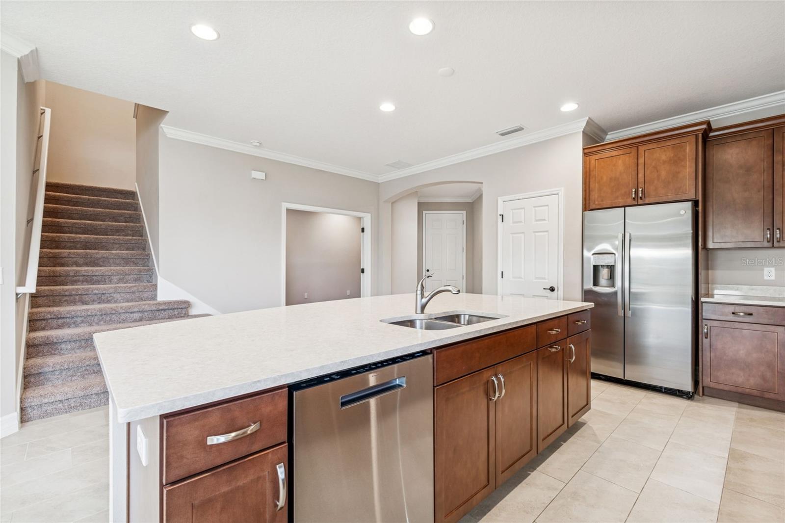 Image 4 of 70 For 345 Villa Corte Drive